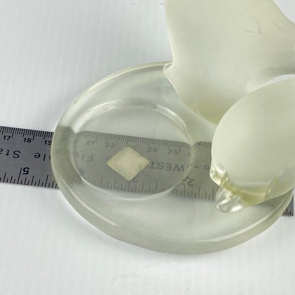 PartyLite Polar Bear Candle Holder Frosted Glass 3 X 4.5 inches Tea Light Votive - Picture 6 of 8